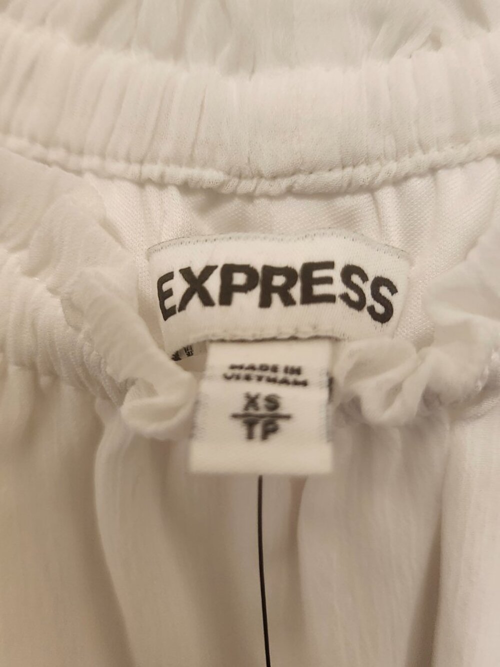 Express Flowy Ruffled Maxi Dress NWT - Picture 5 of 7